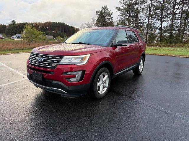 Certified 2017 Ford Explorer XLT AWD/4WD image 2