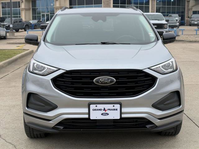 Certified 2022 Ford Edge SE w/ Black Appearance Package image 9