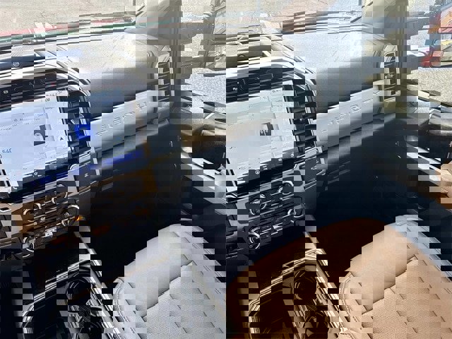 Certified 2022 Ford F250 Lariat w/ Lariat Ultimate Package image 15