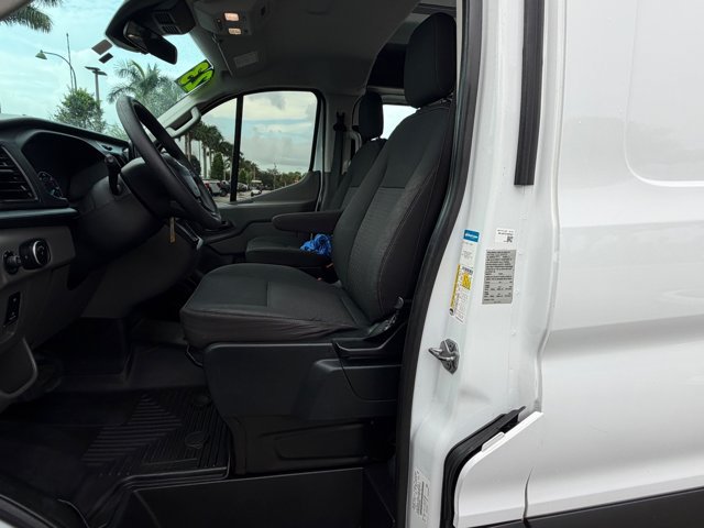 Certified 2023 Ford Transit 250 Low Roof w/ Exterior Upgrade Package RWD image 16