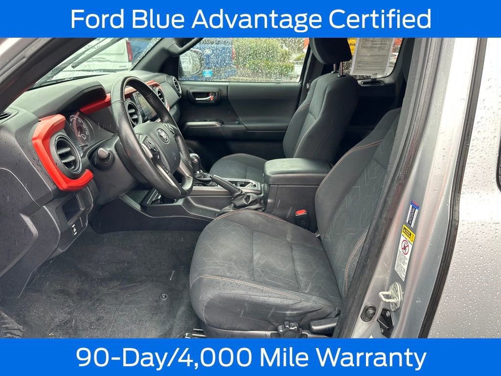 Used 2017 Toyota Tacoma TRD Off-Road image 13