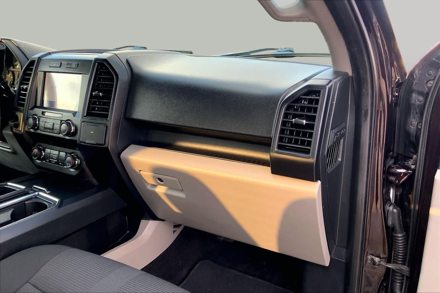 Certified 2019 Ford F150 XL w/ Equipment Group 101A Mid RWD image 16