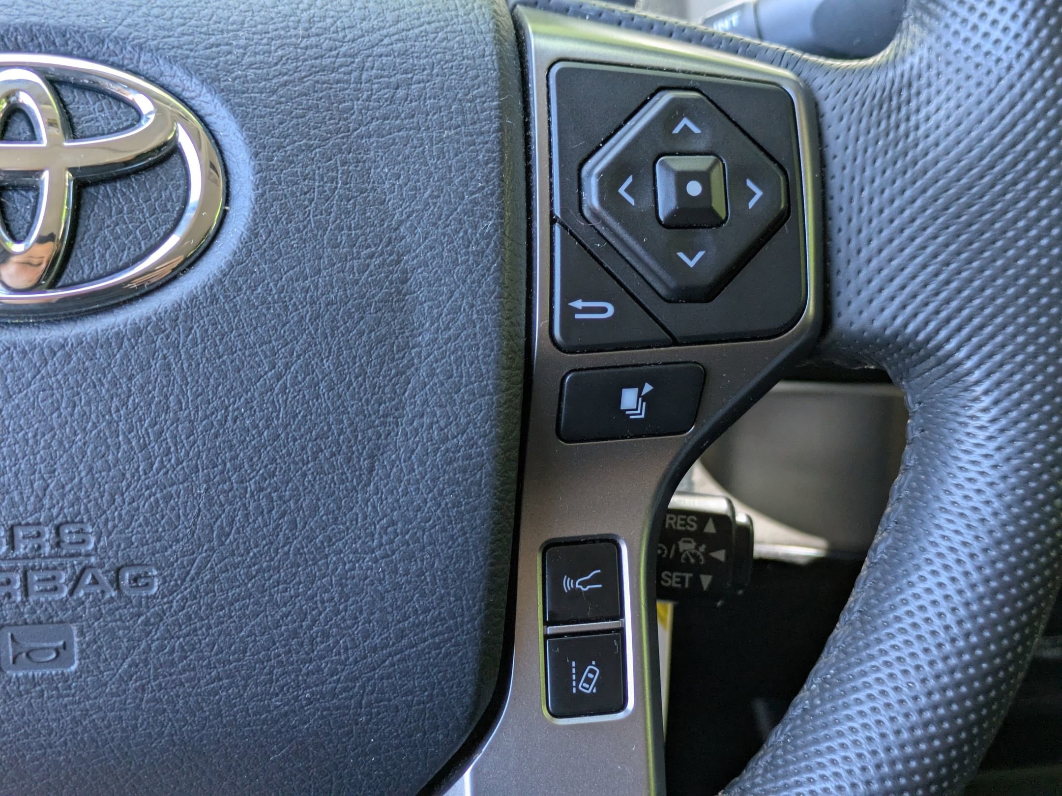 Used 2019 Toyota Tacoma SR5 RWD image 15