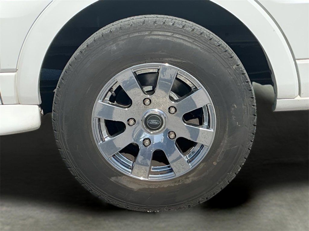 Certified 2017 Ford Transit 150 XLT image 42