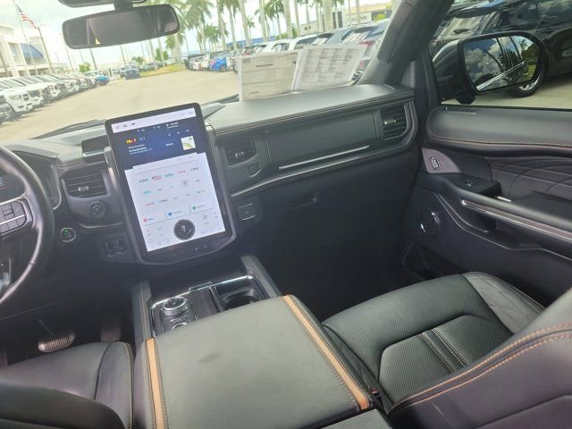 Certified 2023 Ford Expedition Platinum AWD/4WD image 26