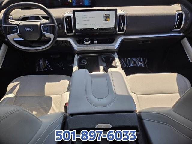 Certified 2025 Ford Expedition Platinum AWD/4WD image 15