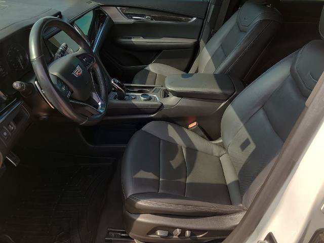 Used 2021 Cadillac XT6 Sport w/ LPO, ONYX Package AWD/4WD image 24