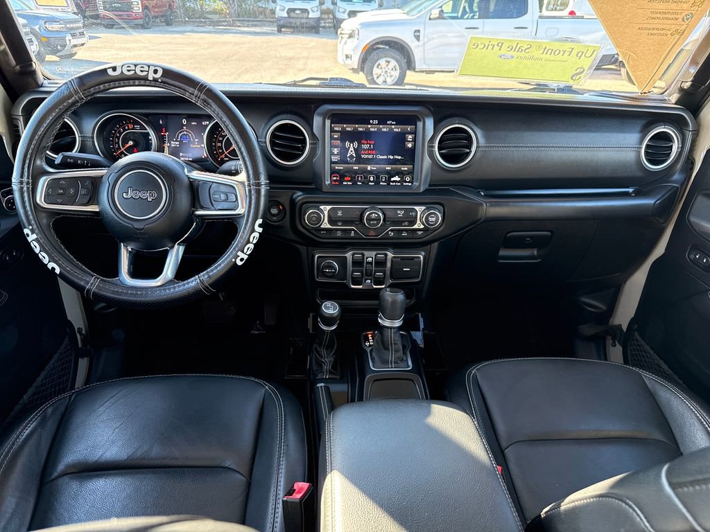 Used 2020 Jeep Gladiator Overland image 5