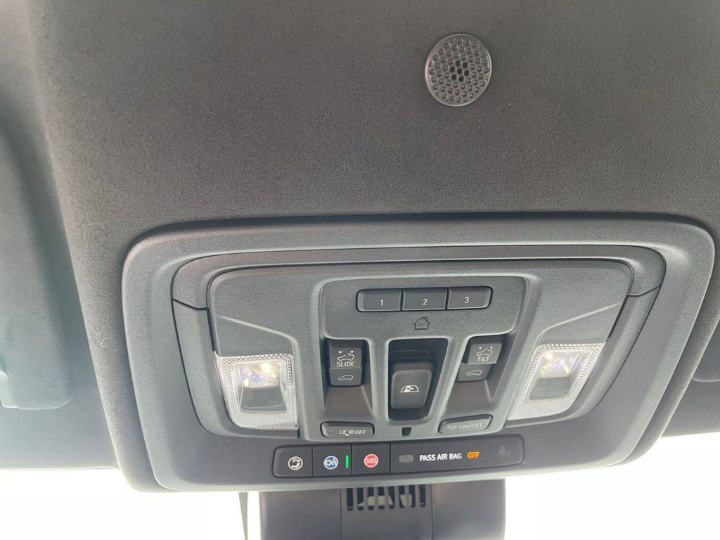 Used 2025 GMC Sierra 1500 AT4X w/ AT4X AEV Edition AWD/4WD image 22