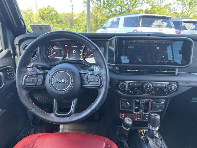 Used 2024 Jeep Wrangler Unlimited Rubicon 392 AWD/4WD image 22