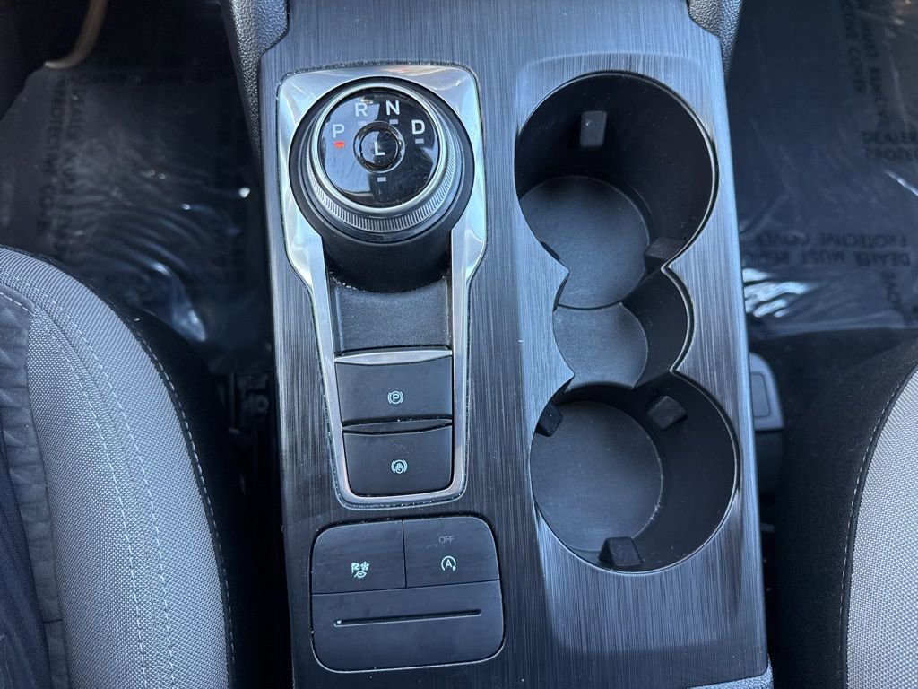 Certified 2022 Ford Escape SE w/ Cold Weather Package image 28