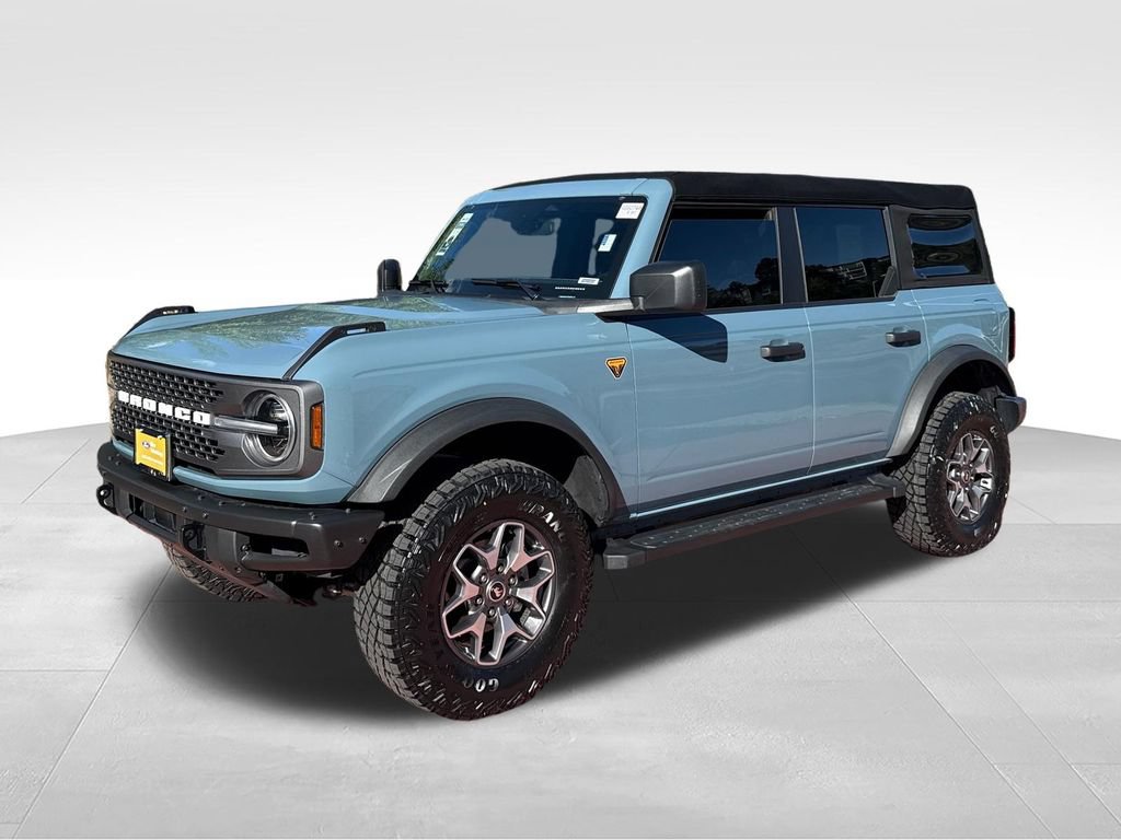 Certified 2023 Ford Bronco Badlands AWD/4WD image 4
