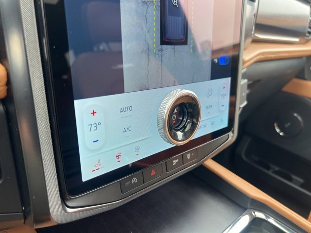 Certified 2022 Ford Expedition Platinum image 17