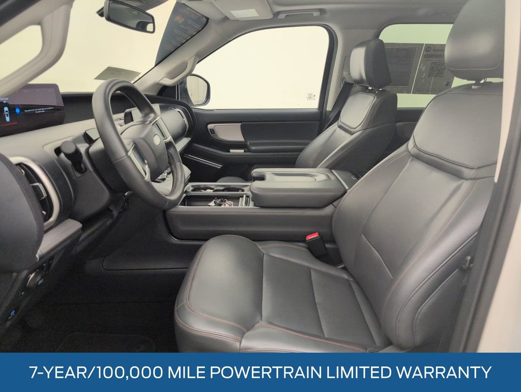 Certified 2025 Ford Expedition Active AWD/4WD image 4