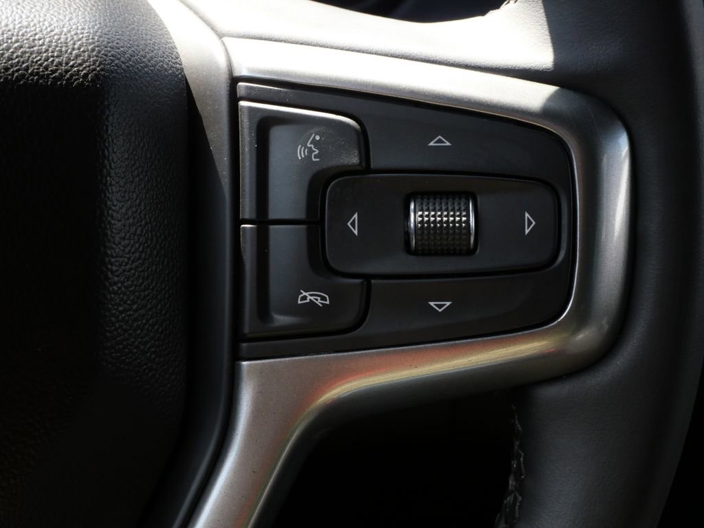 Used 2024 Chevrolet Suburban LT AWD/4WD image 29