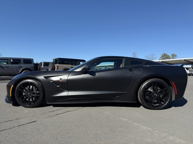 Used 2017 Chevrolet Corvette Stingray Coupe image 2