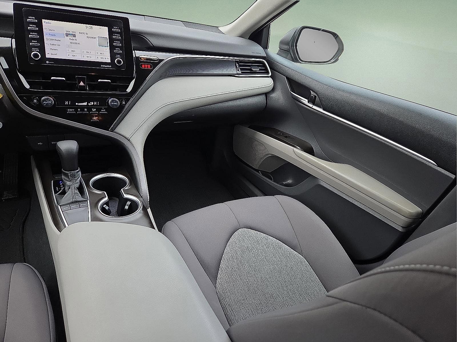 Used 2023 Toyota Camry LE image 12