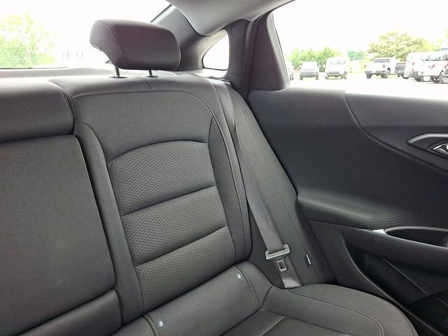 Used 2024 Chevrolet Malibu LT FWD image 28