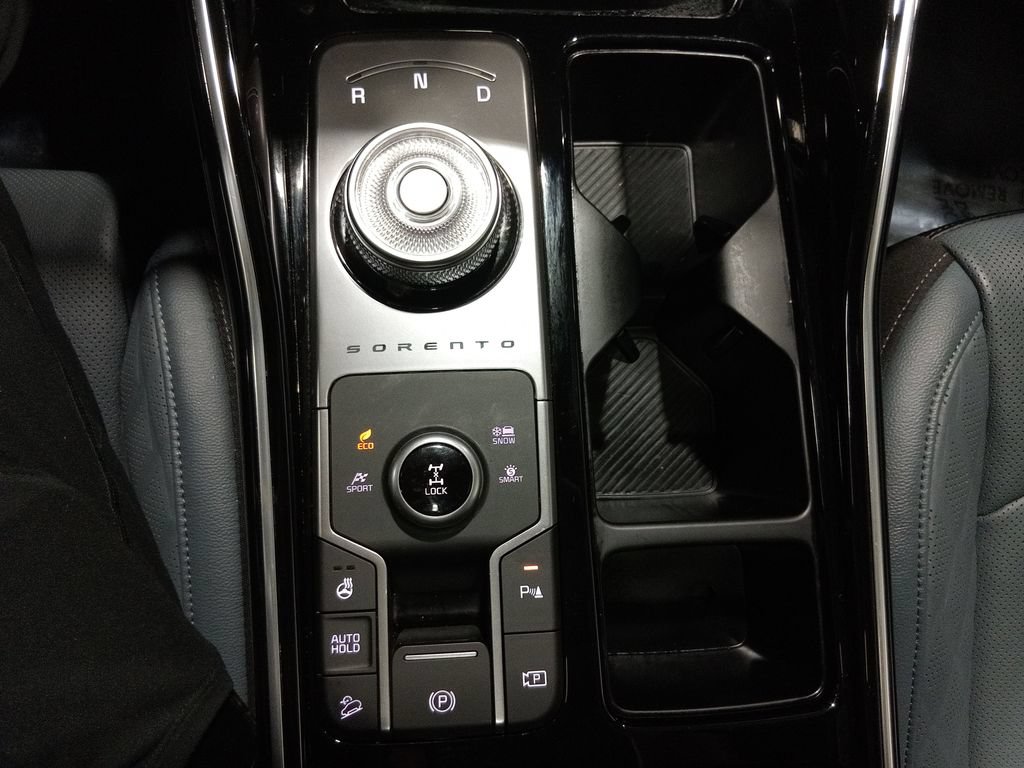 Used 2025 Kia Sorento SX Prestige AWD/4WD image 23