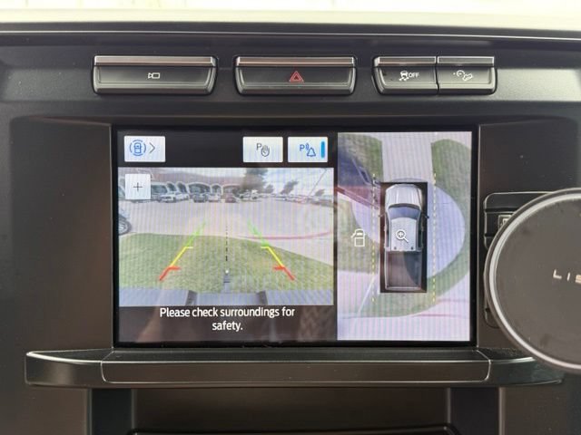 Certified 2024 Ford F250 XL w/ STX Appearance Package AWD/4WD image 17