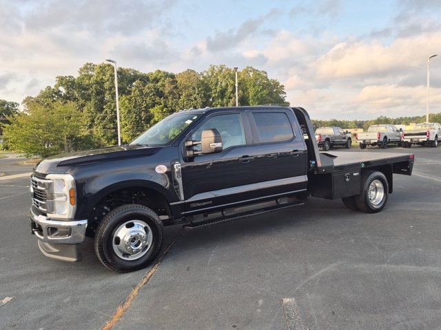 Certified 2025 Ford F350 XL w/ XL Chrome Package AWD/4WD image 8