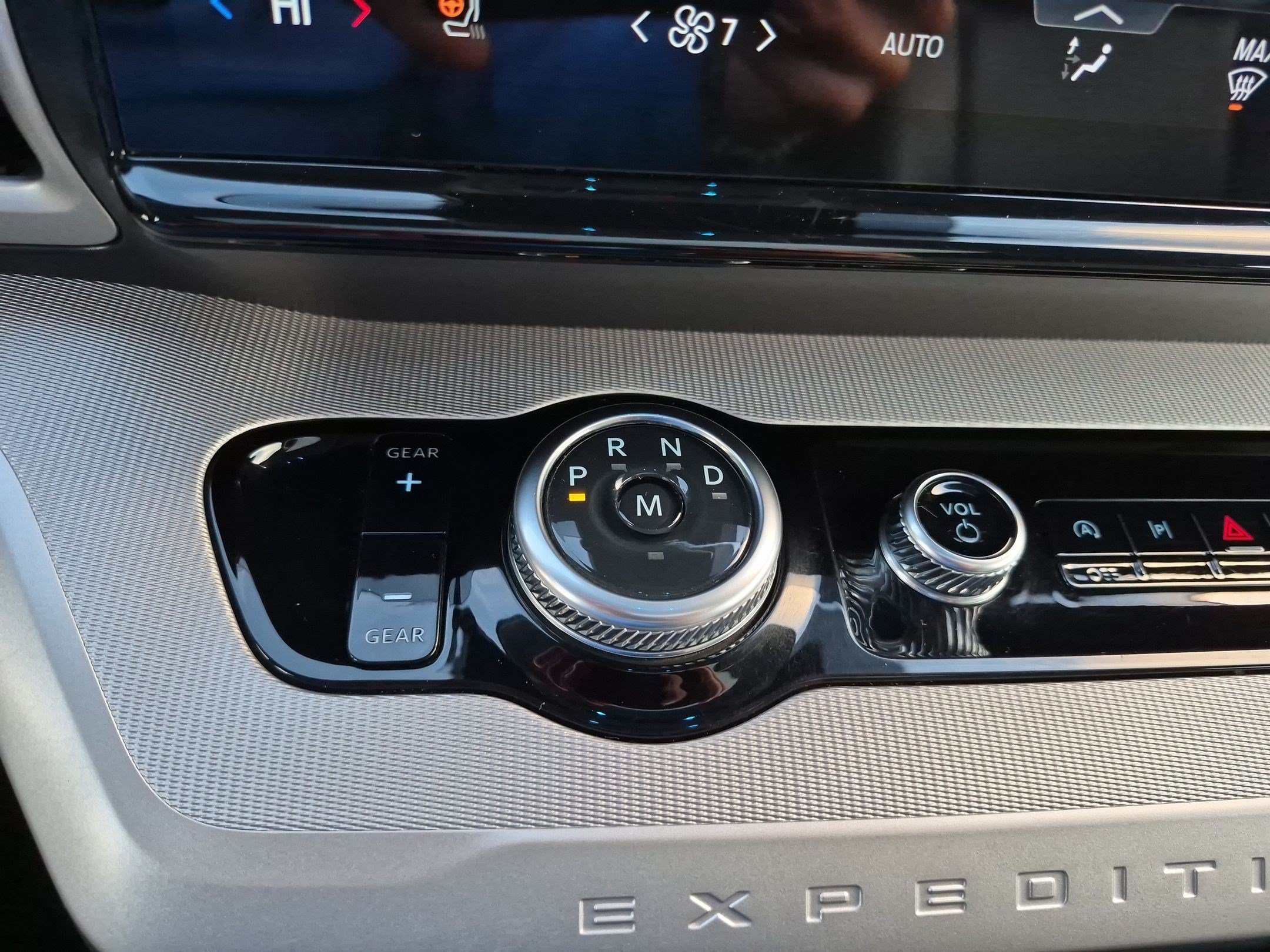 Certified 2025 Ford Expedition Max Active AWD/4WD image 30