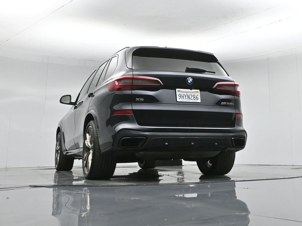 Used 2022 BMW X5 M50i w/ Executive Package image 19