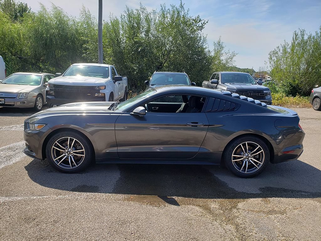 Certified 2017 Ford Mustang Coupe RWD image 2