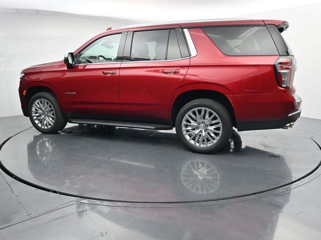 Used 2024 Chevrolet Tahoe Premier AWD/4WD image 6