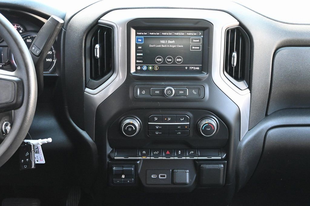 Used 2021 Chevrolet Silverado 1500 Custom image 27