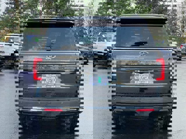 Certified 2022 Ford Expedition Limited image 4