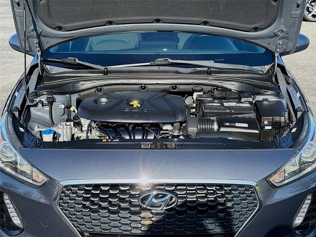 Used 2018 Hyundai Elantra GT FWD image 29