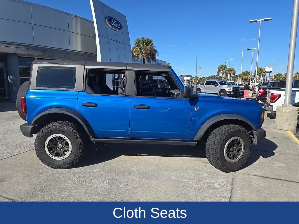 Certified 2023 Ford Bronco Base w/ Sasquatch Package image 2