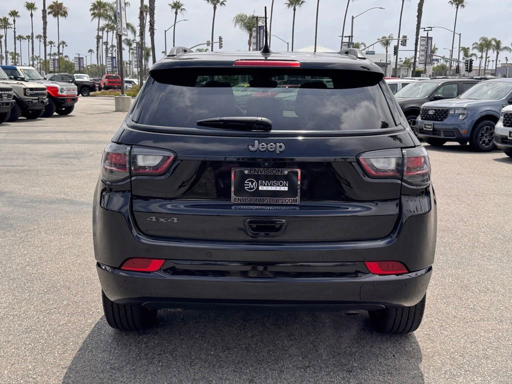 Used 2024 Jeep Compass Limited w/ High Altitude Package AWD/4WD image 11