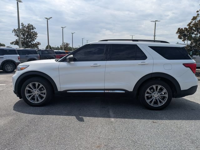 Certified 2022 Ford Explorer XLT w/ Equipment Group 202A RWD image 7
