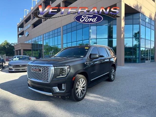 Used 2021 GMC Yukon Denali RWD video 1