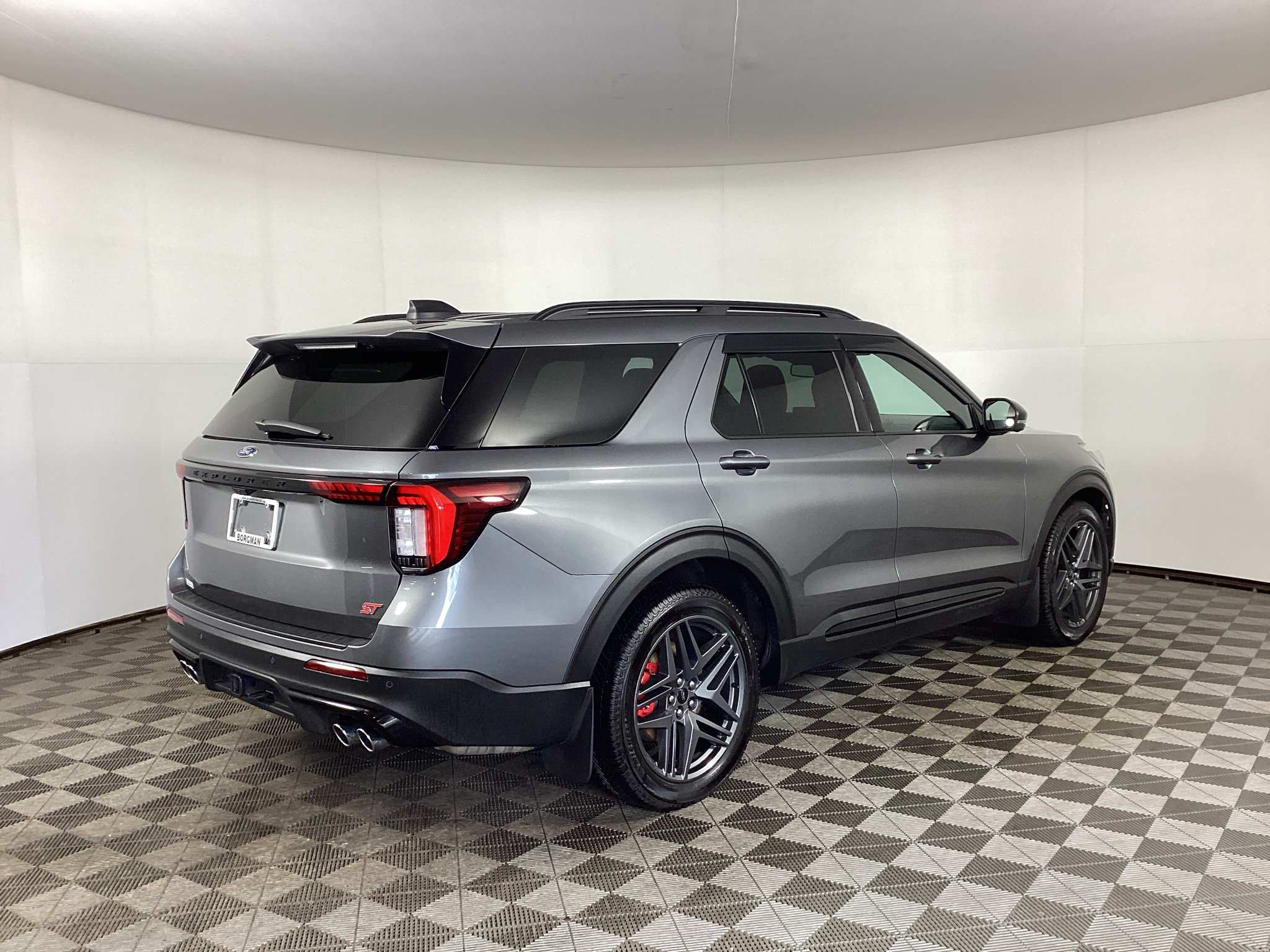 Certified 2025 Ford Explorer ST AWD/4WD image 2