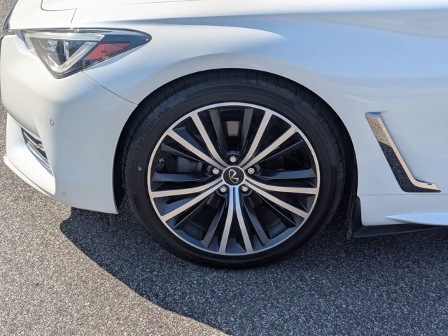 Used 2022 INFINITI Q60 3.0t Luxe w/ Essential Package image 11