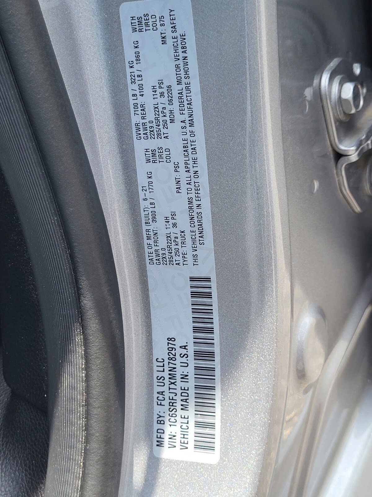 Used 2021 RAM 1500 Laramie AWD/4WD image 35
