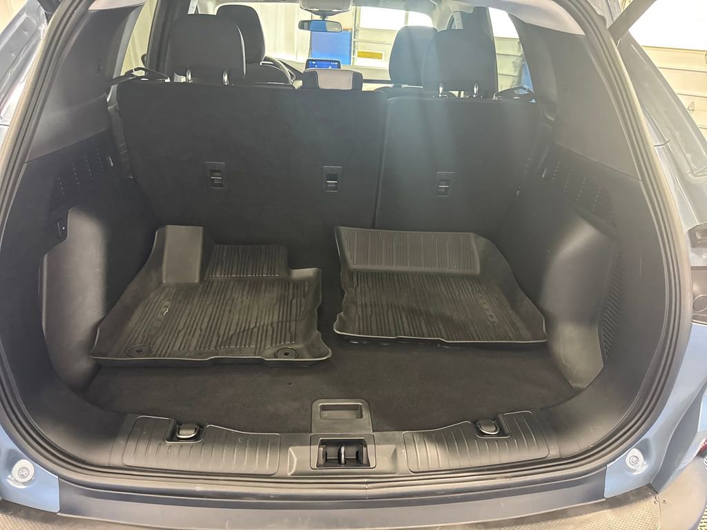 Certified 2023 Ford Escape Active AWD/4WD image 30