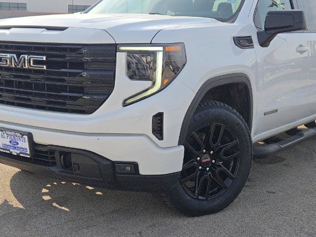 Used 2023 GMC Sierra 1500 Elevation AWD/4WD image 3