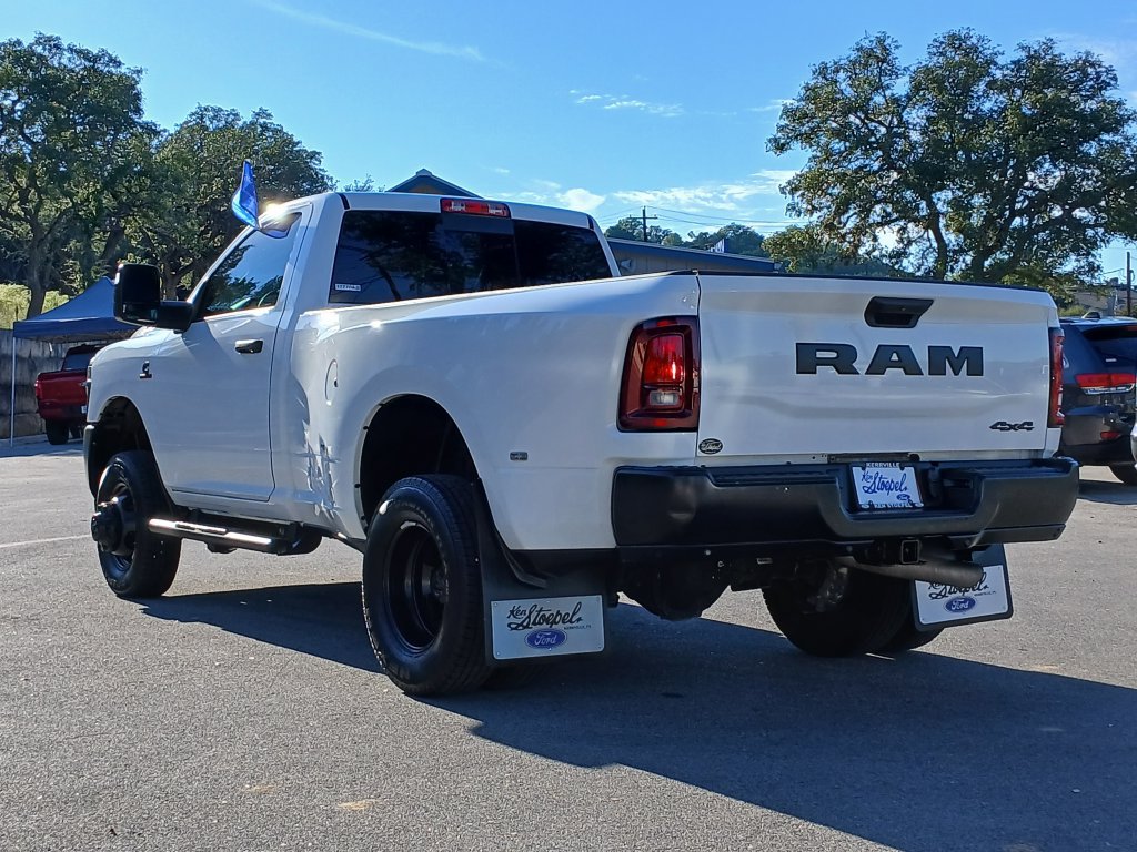 Used 2026 RAM 3500 Tradesman AWD/4WD image 5