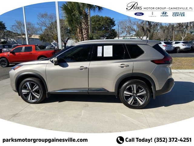 Used 2022 Nissan Rogue Platinum w/ Head-Up Display Package image 7