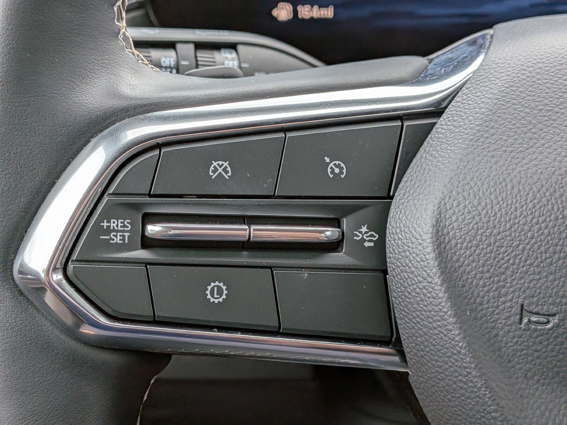 Used 2026 Chevrolet Traverse LT w/ Driver Confidence Package FWD image 29