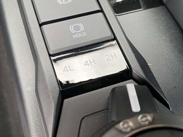 Used 2025 Toyota 4Runner TRD Off-Road Premium AWD/4WD image 38