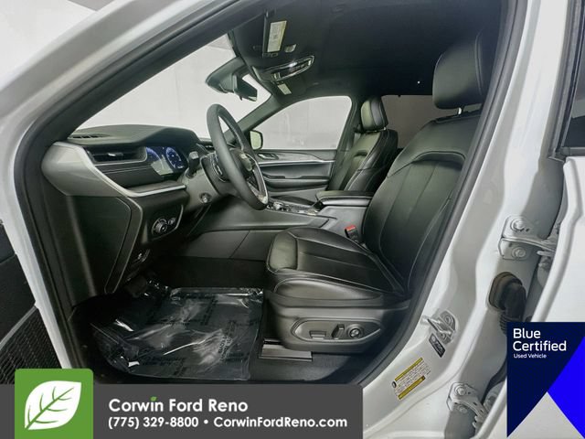 Used 2025 Jeep Grand Cherokee L Limited w/ Luxury Tech Group II AWD/4WD image 26