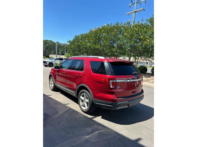 Certified 2019 Ford Explorer XLT w/ Equipment Group 202A FWD image 2