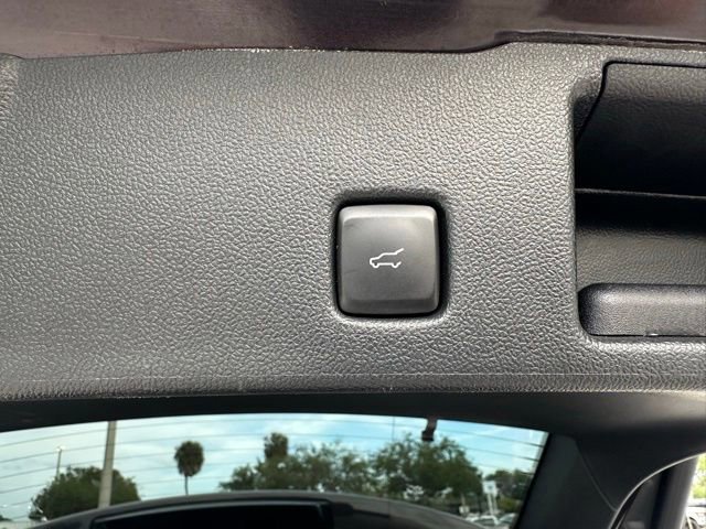 Certified 2023 Ford Escape SE w/ PHEV Premium Package FWD image 29