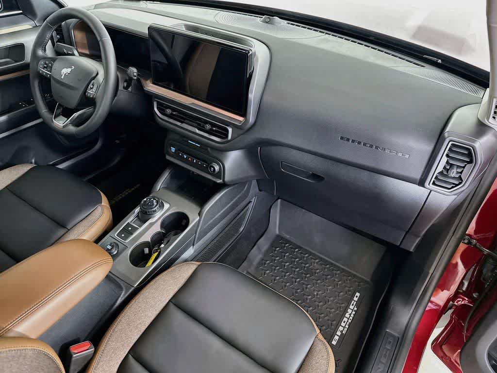 Certified 2025 Ford Bronco Sport Outer Banks w/ Outer Banks Tech Package+ AWD/4WD image 34