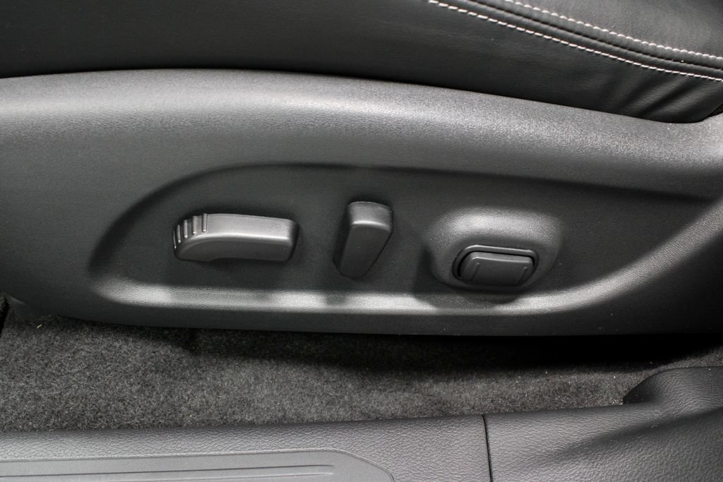 Used 2023 Nissan Murano SV w/ SV Midnight Edition Package AWD/4WD image 24